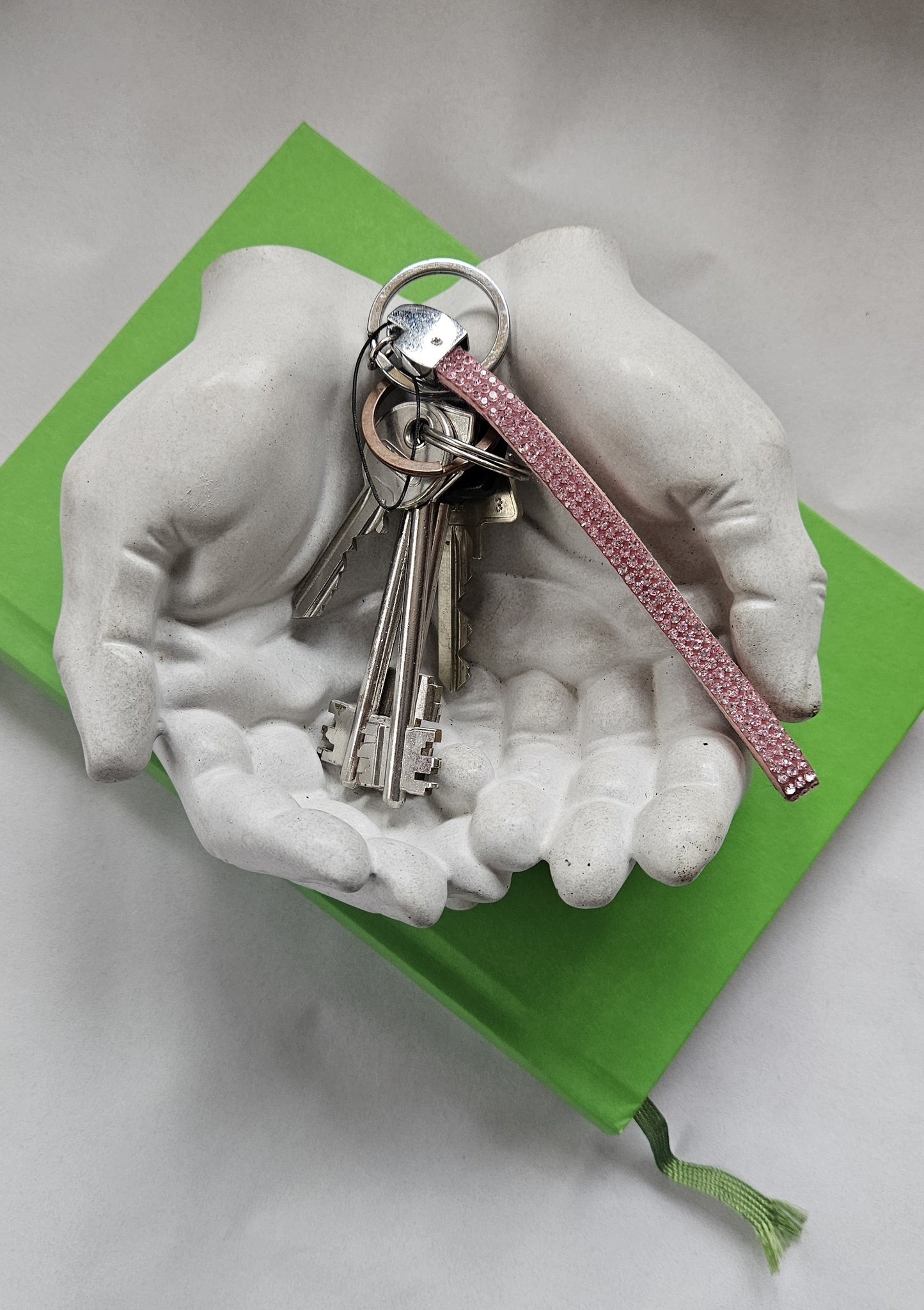 betoninė raktinė rankos dubuo samanoms monetoms