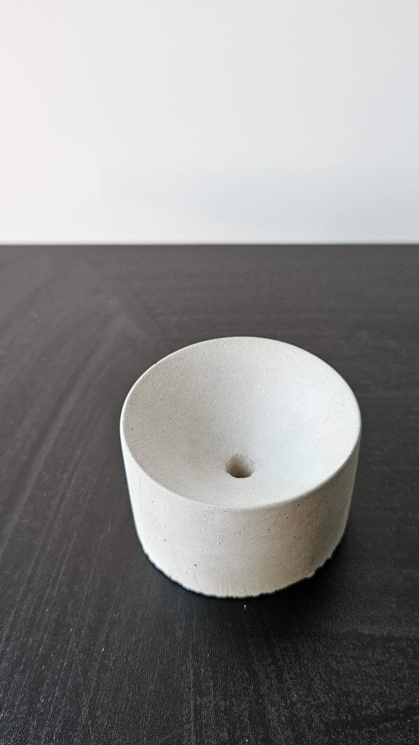 Betoninė žvakidė CHI