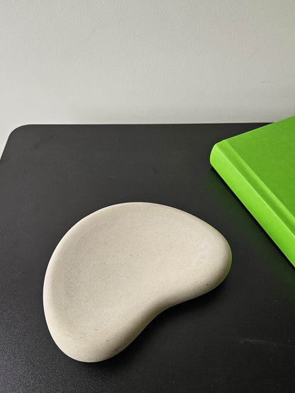 Betoninis padėklas Yin