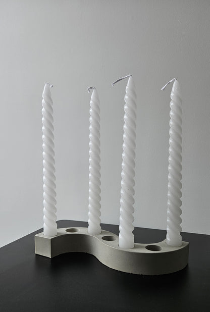 betoninė žvakidė klasikinėms žvakėms vestuvėms