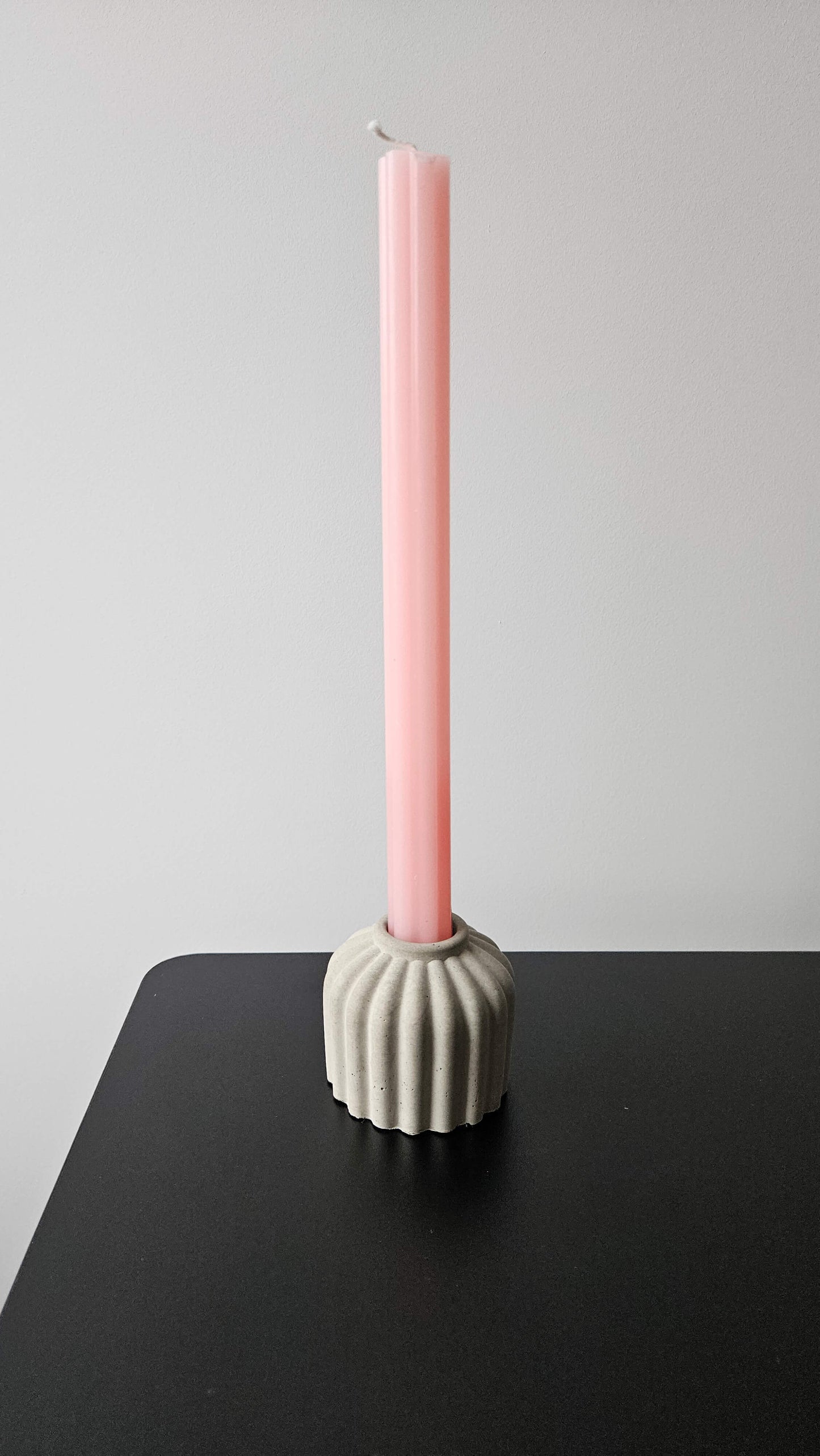 Betoninė žvakidė Aura