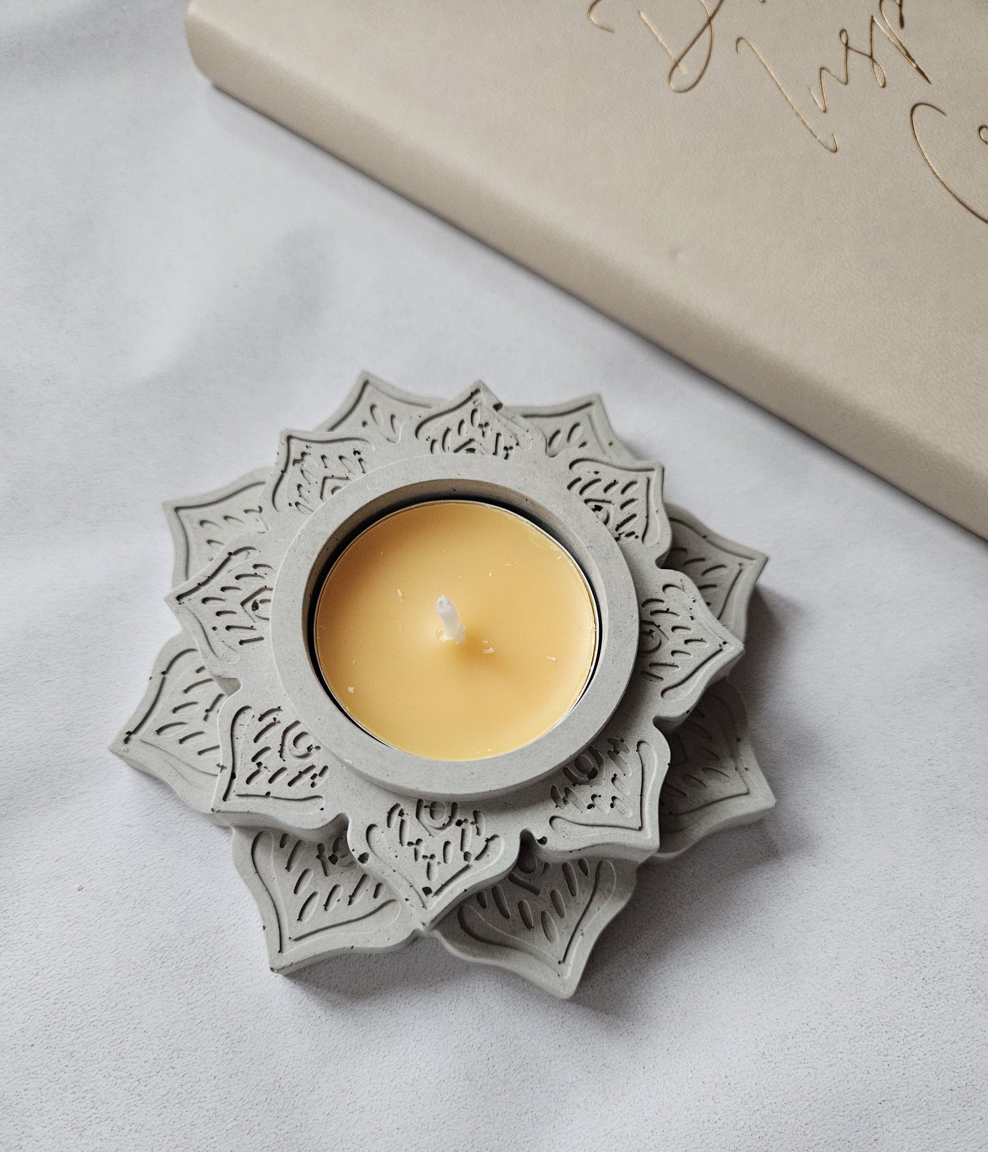 betoninė žvakidė Laksmi