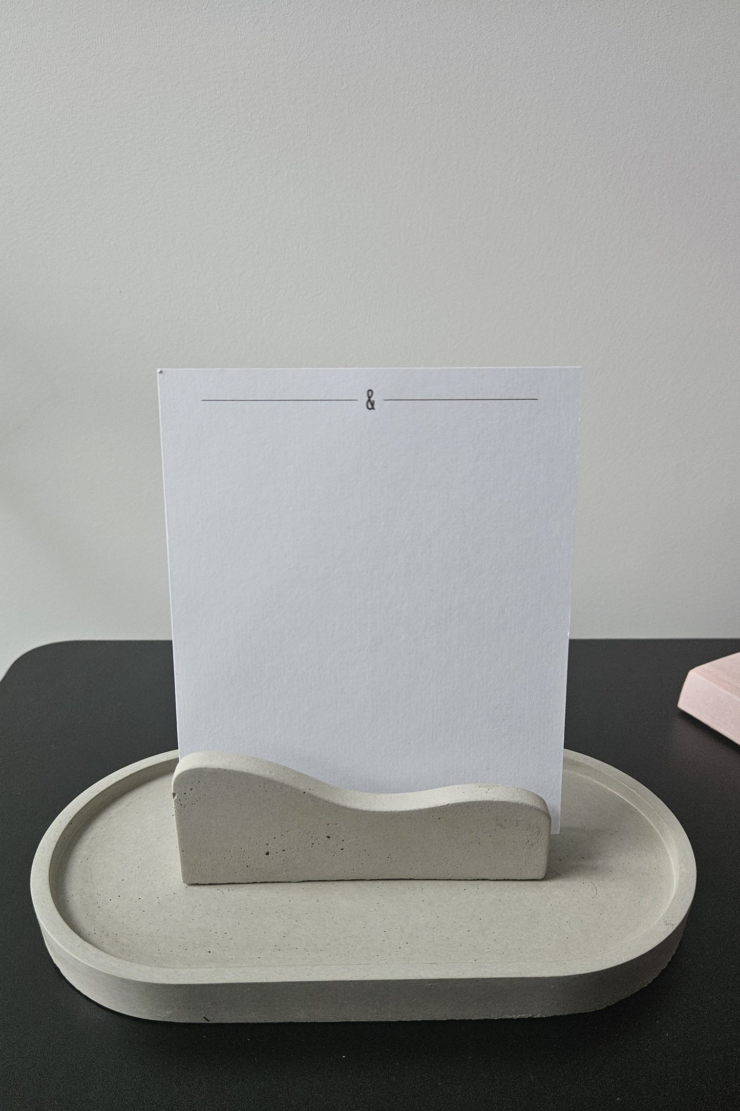 betoninis laikiklis darbui