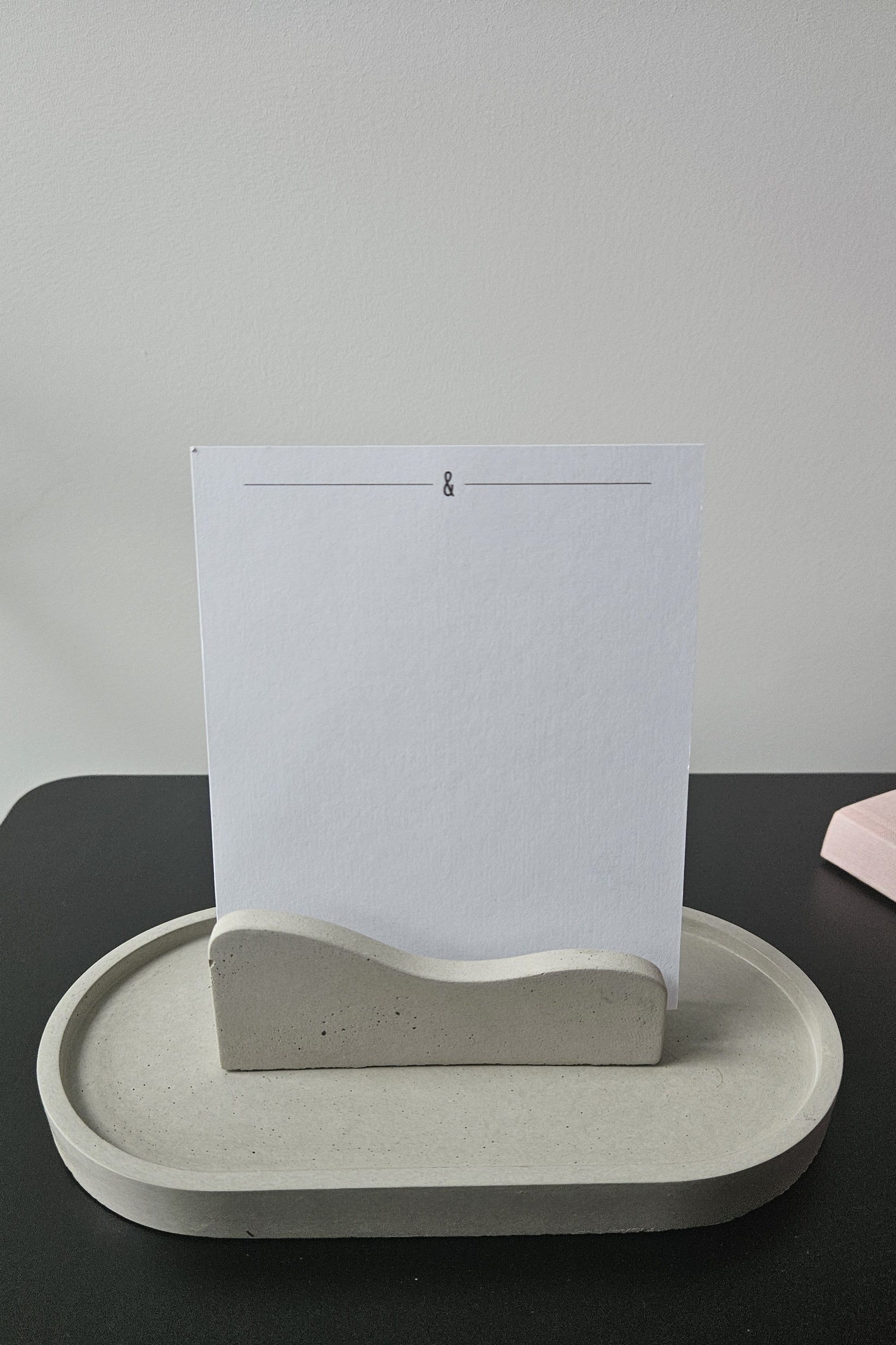 betoninis laikiklis darbui