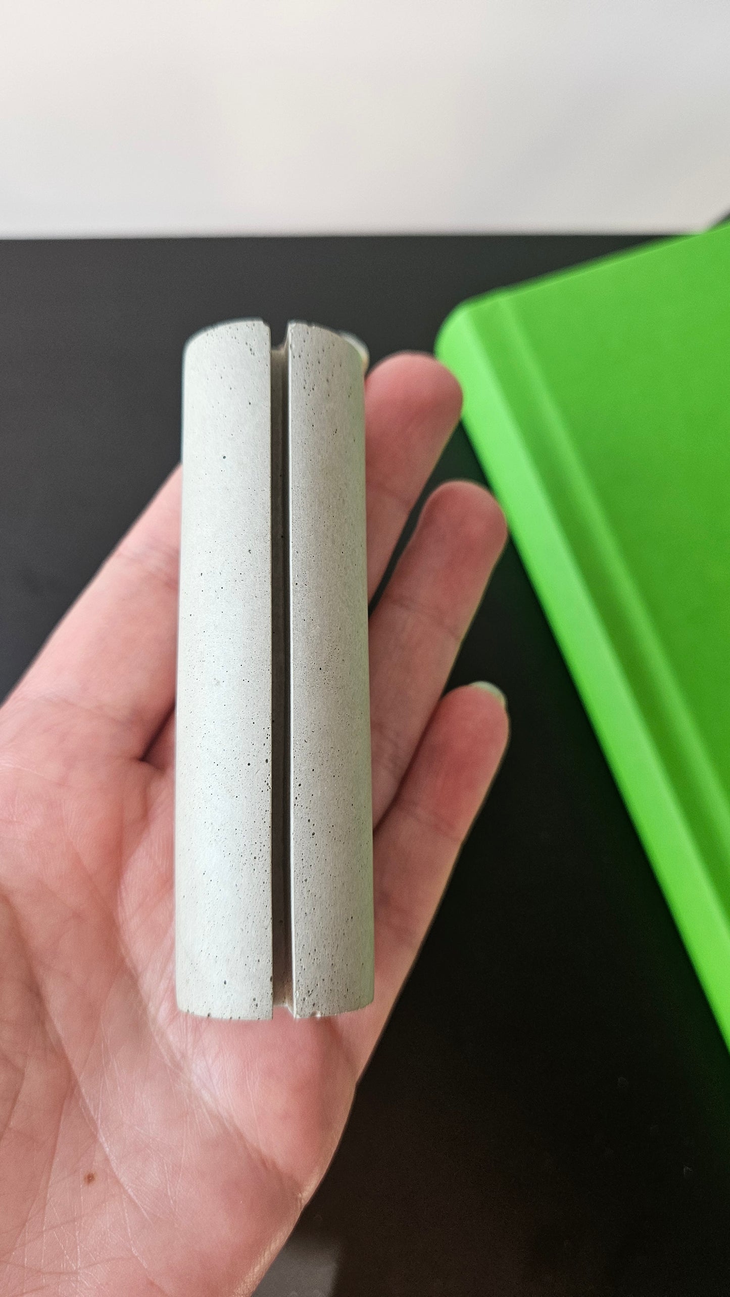 betoninis stovelis laikiklis atvirukui meniu rašteliams