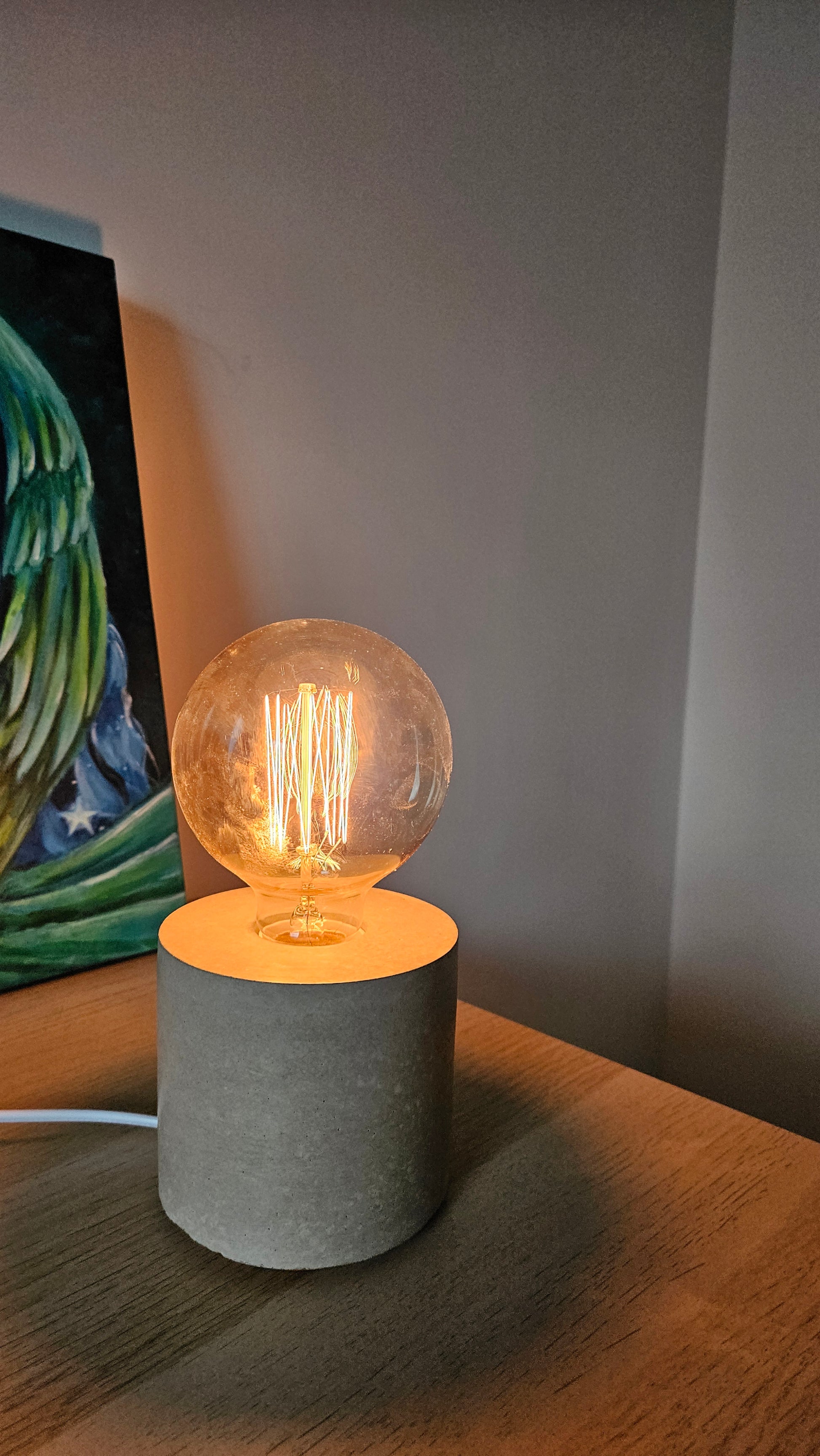 Betonile rankų darbo betoninis šviestuvas industrinio stiliaus loftui