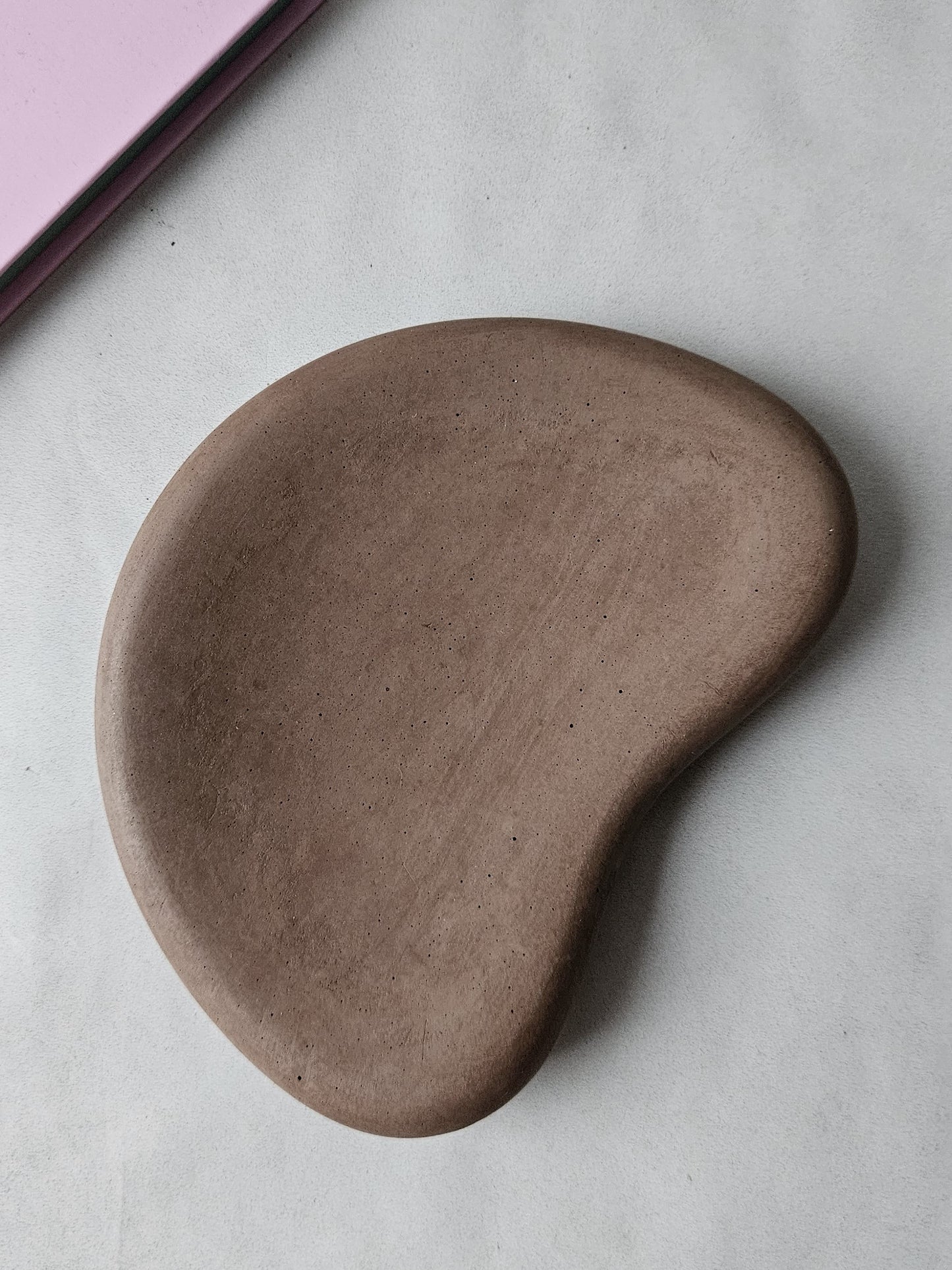 Betoninis padėklas Tao