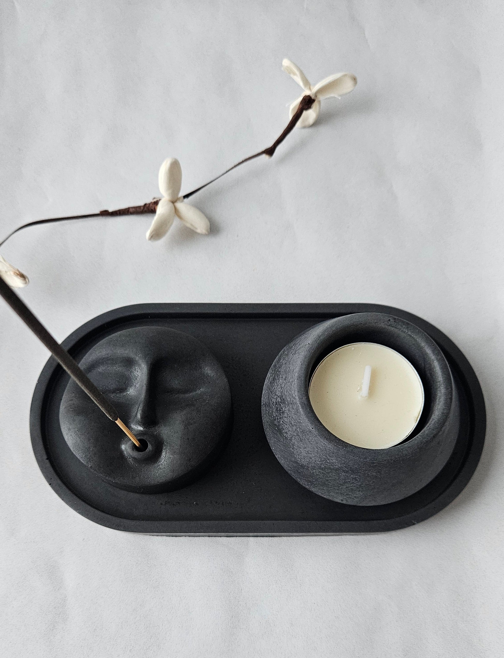 padėkliukas smilkalinė ir žvakidė iš betono