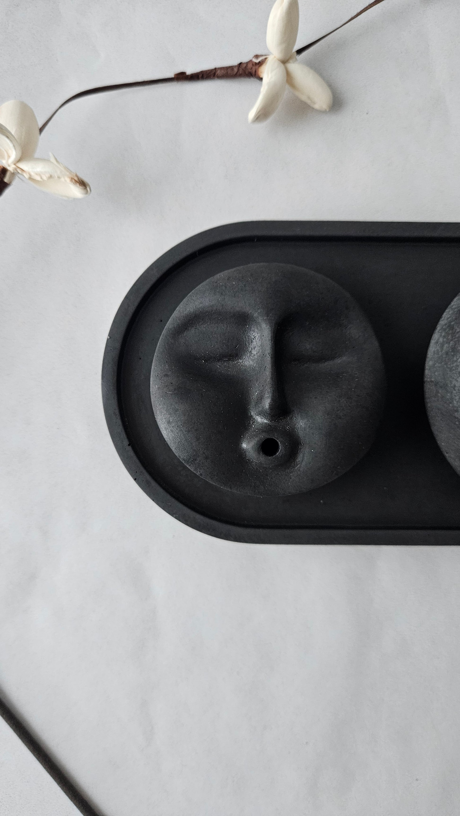 padėkliukas smilkalinė ir žvakidė iš betono