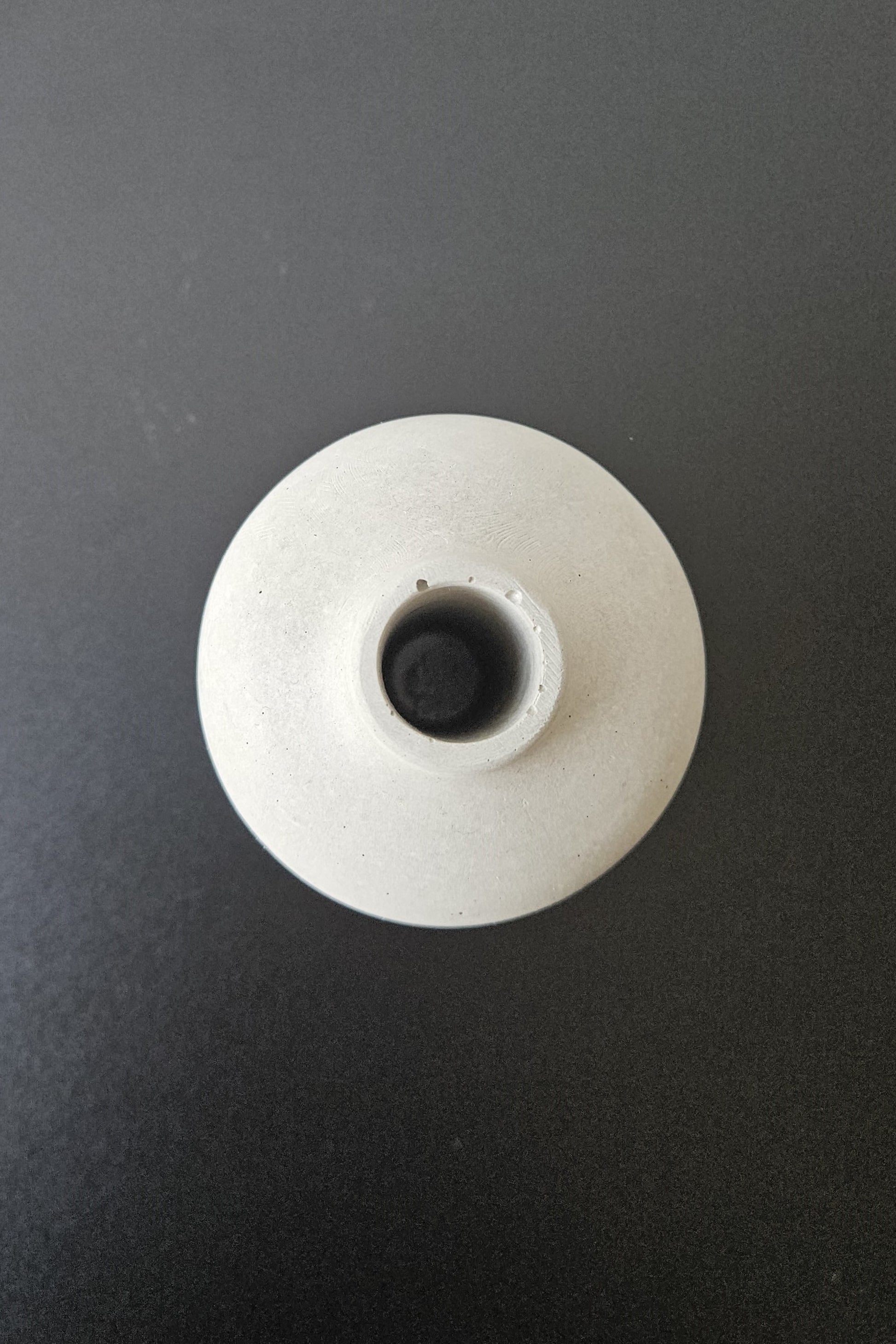 betoninė vazelė Silence