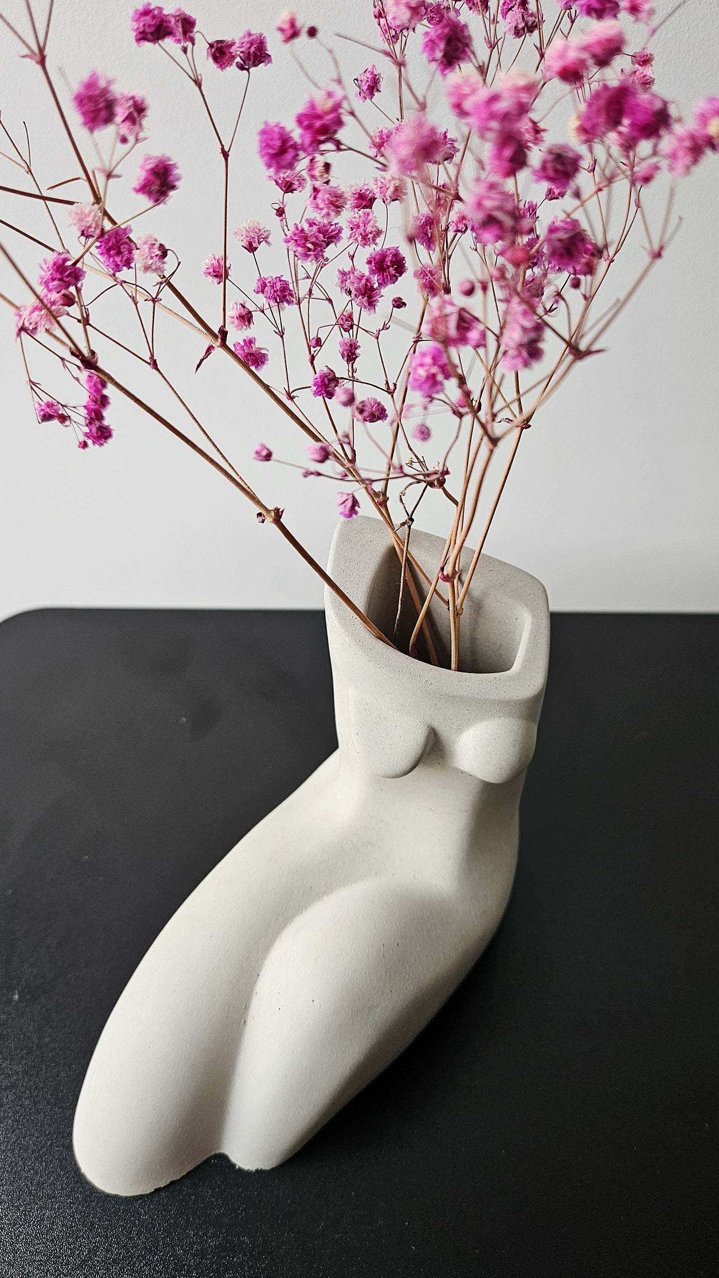 betoninė vaza Venus