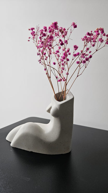 betoninė vaza Venus