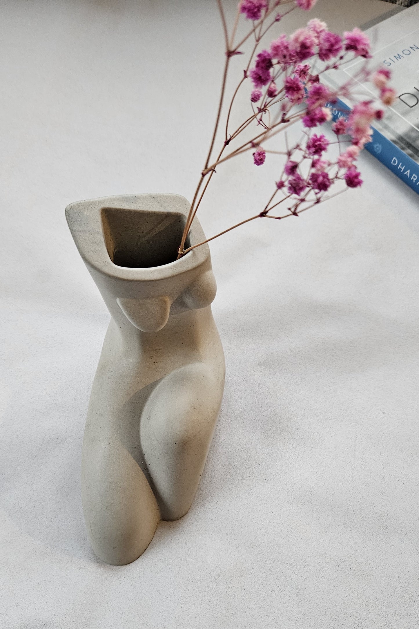 betoninė vaza Venus